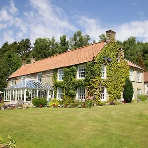 Country house High Dalby House & Cottages, Levisham